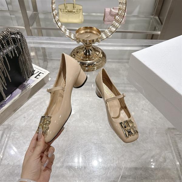 20251127171539442 270